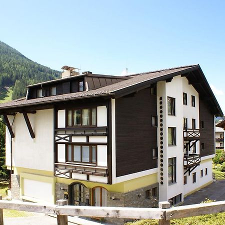 Апартаменты Haus Schuschnig Бад Кляйнкирххайм Экстерьер фото